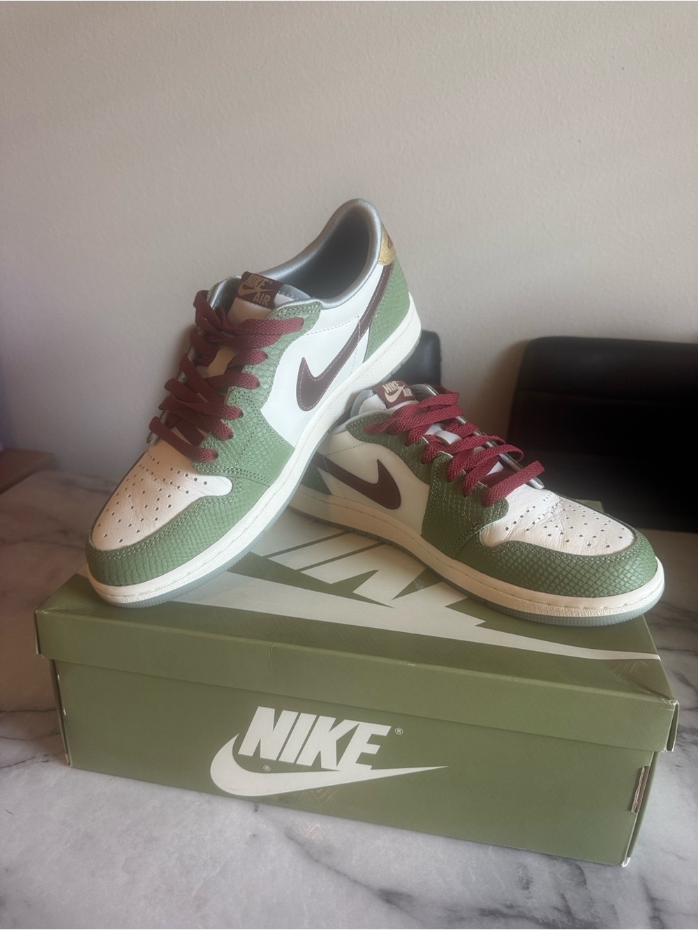 Nike Air Jordan 1 Retro Low OG Year of the Dragon FN3727-100 Men’s Size 10.5